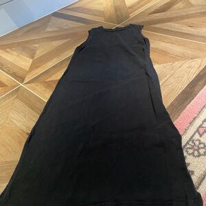 Elegant Black Sleeveless Dress